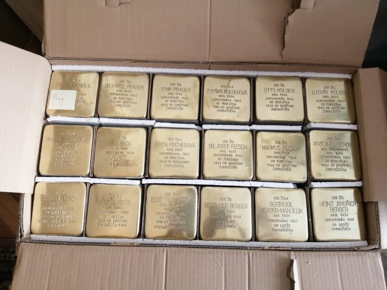 Stolpersteine pokládka